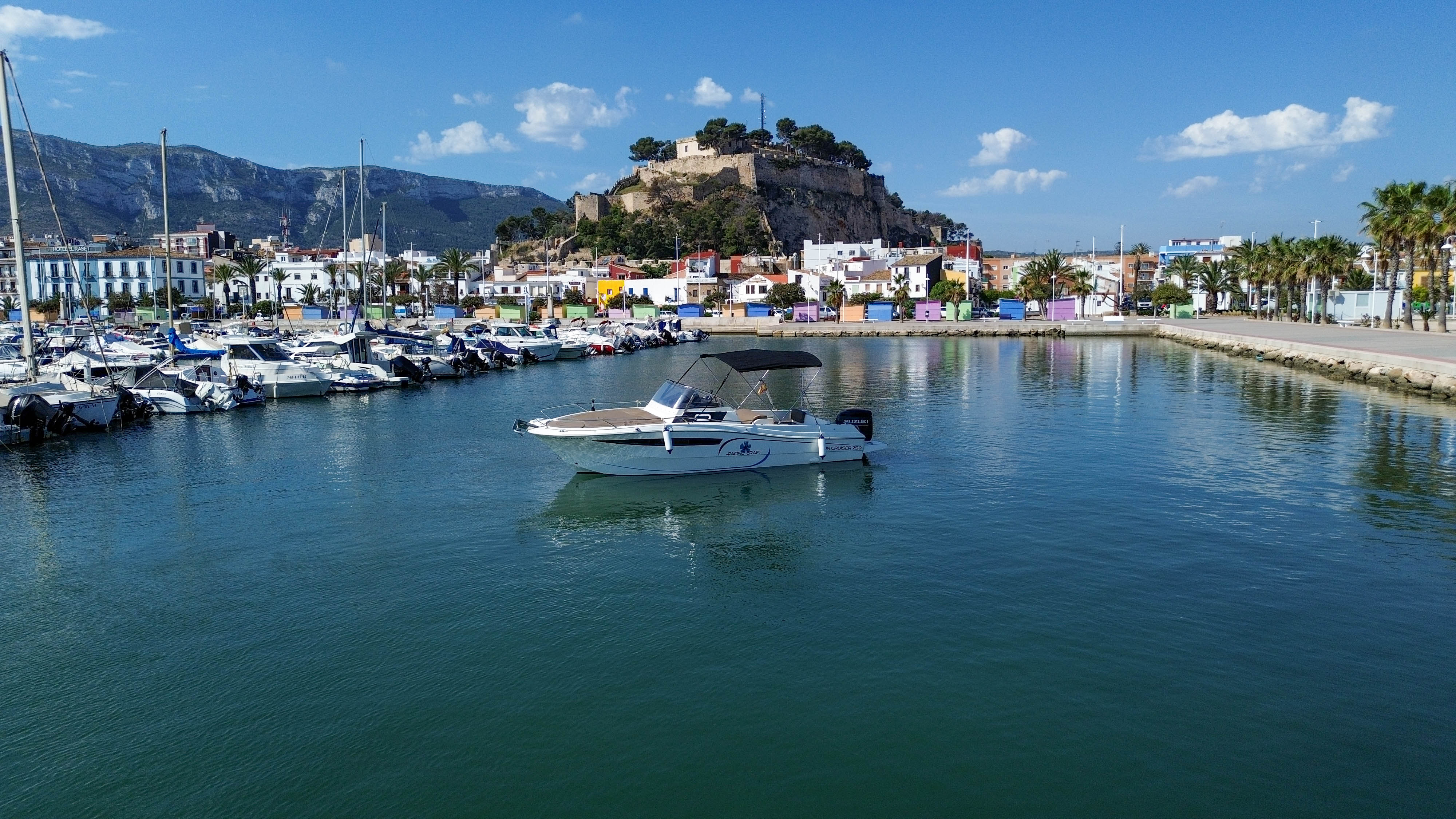 Alquiler de barcos en Denia | Náutica Pérez Charter – Costa Blanca